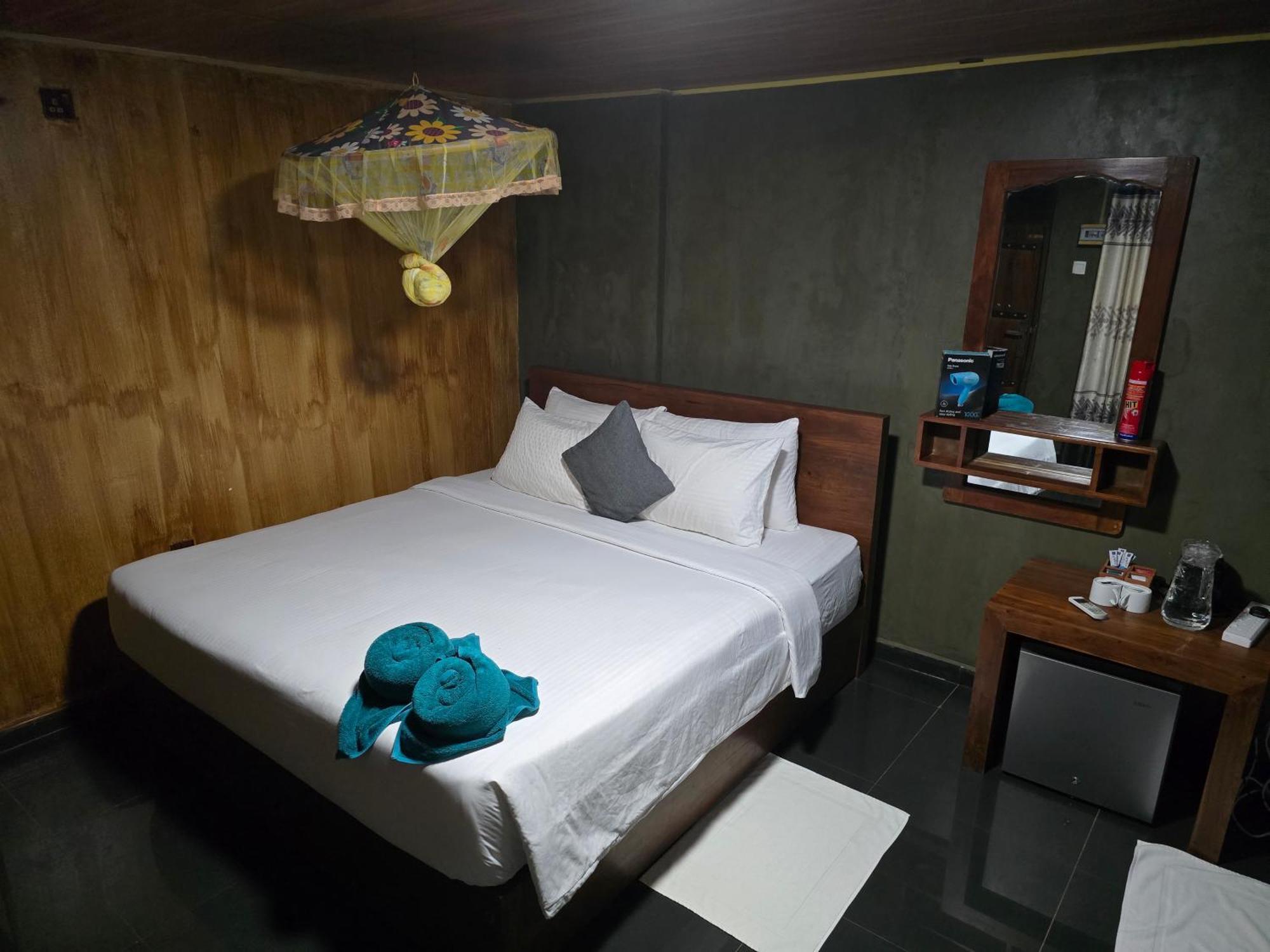 Hotel Ceylon